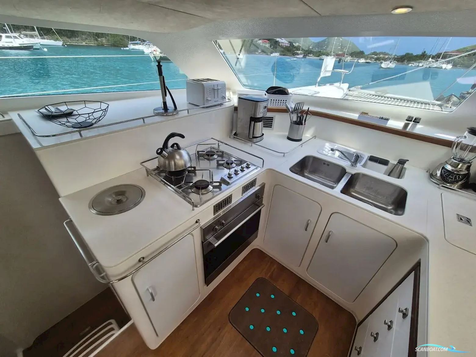 Voyage Yachts 480e