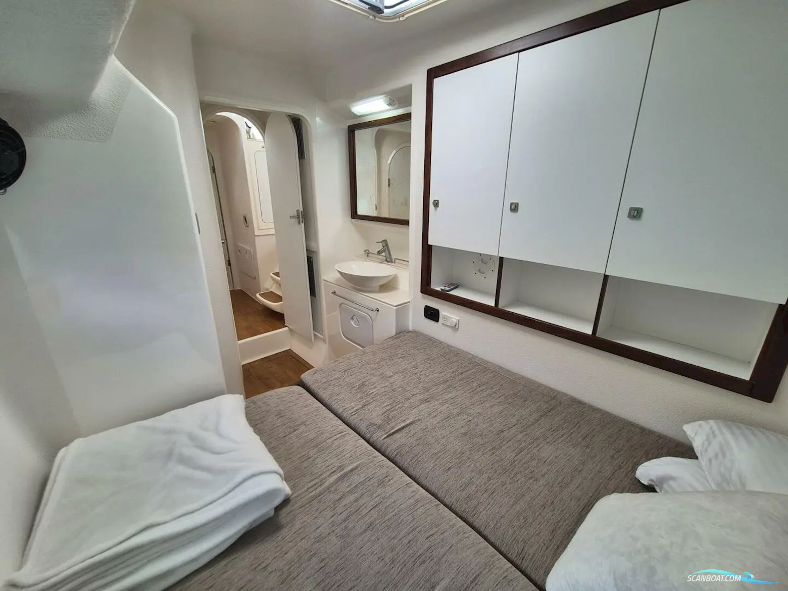 Voyage Yachts 480e