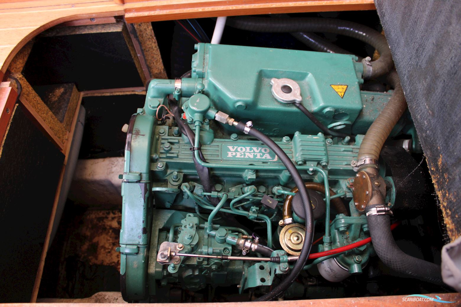 Wauquiez 40 Pilot Saloon