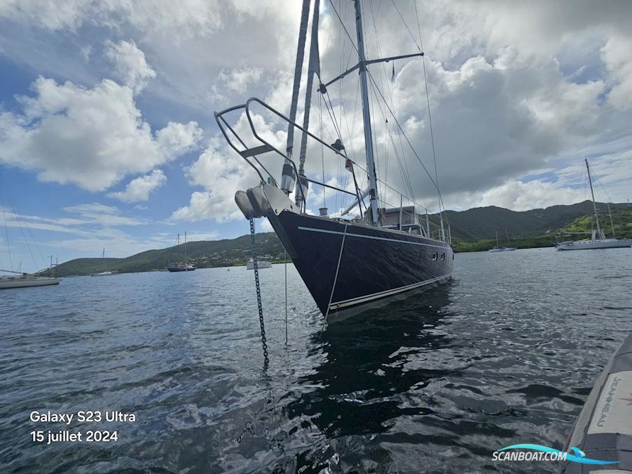 Wauquiez 60 Pilot Saloon