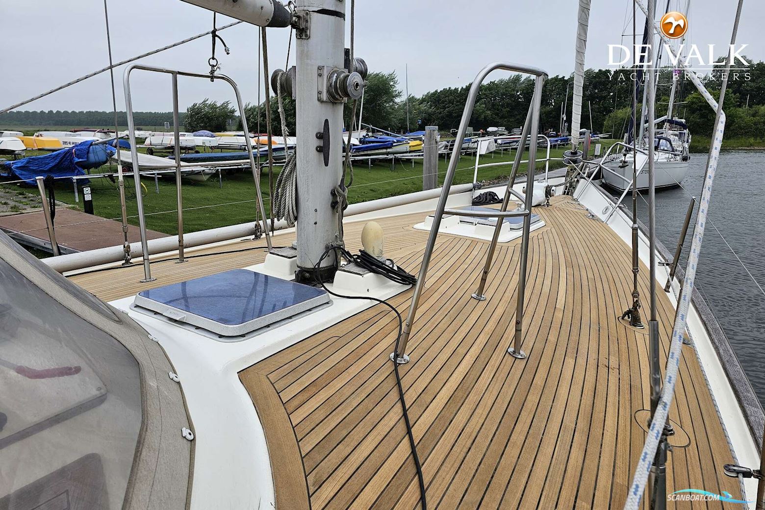 Wauquiez Amphitrite 43