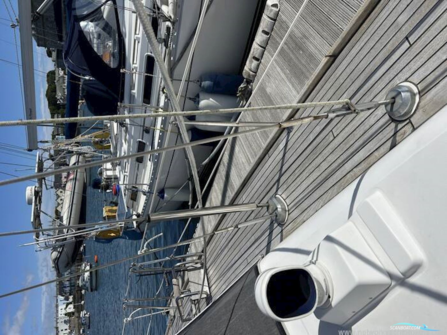 Wauquiez Pilot Saloon 40