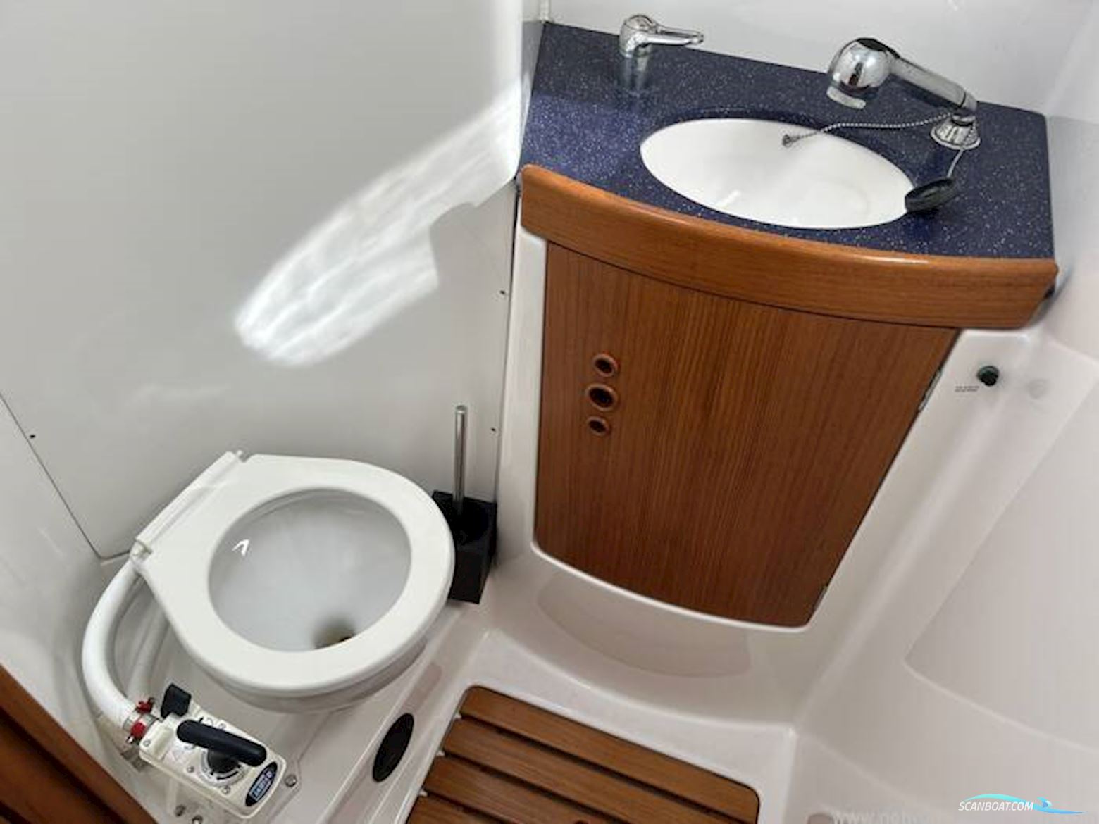 Wauquiez Pilot Saloon 40