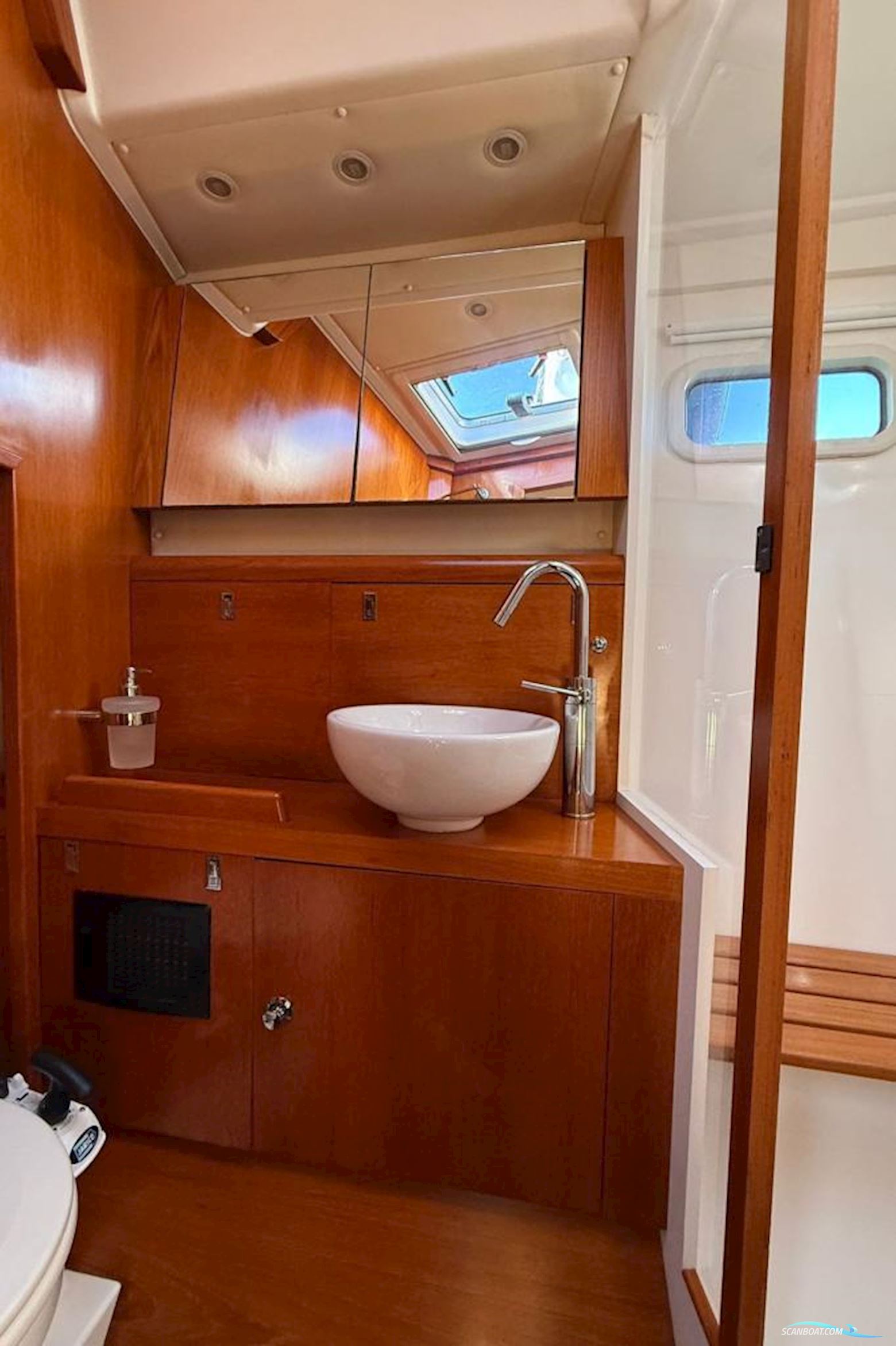 Wauquiez Pilot Saloon 47