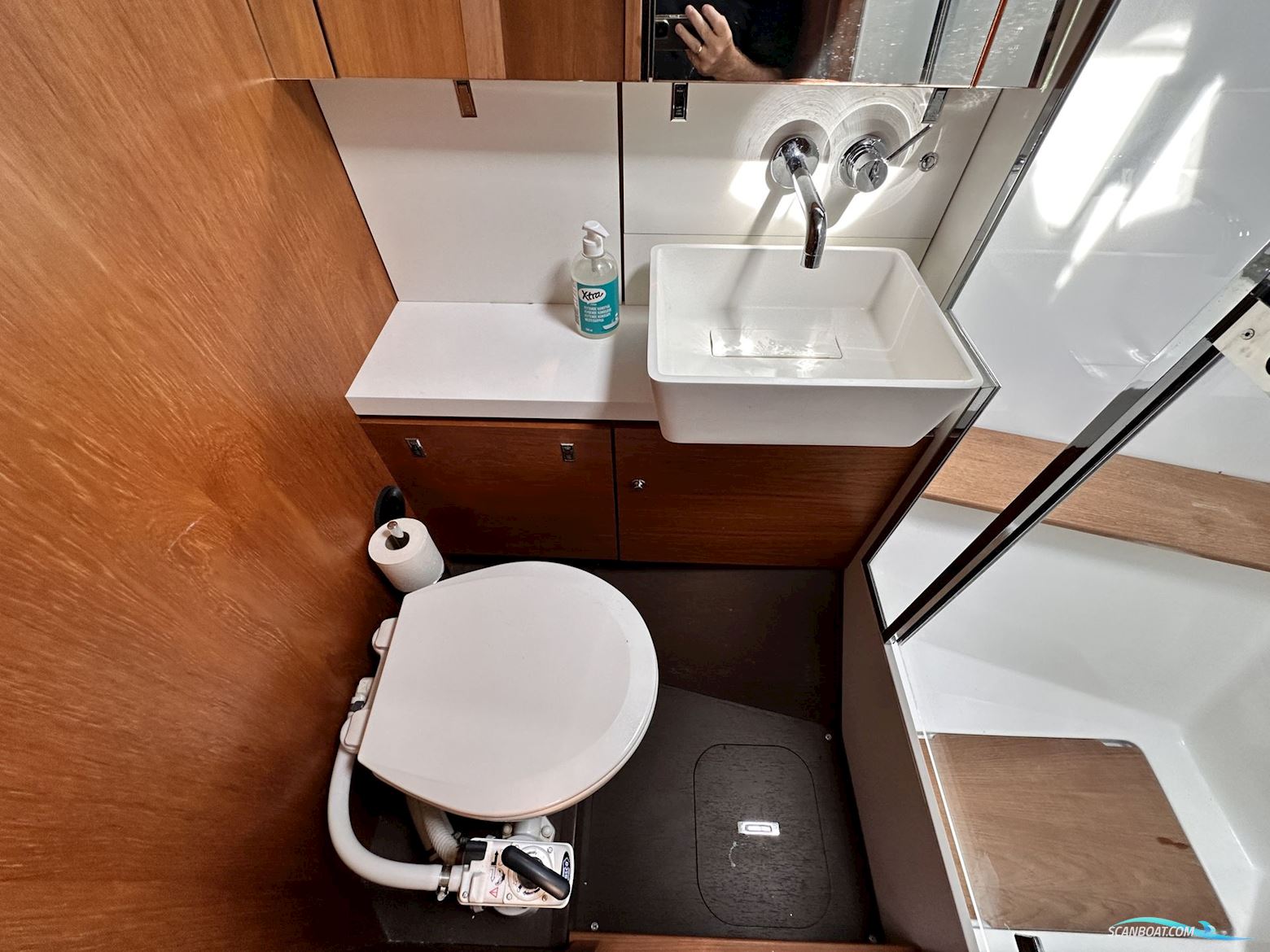 Wauquiez Pilot Saloon 48