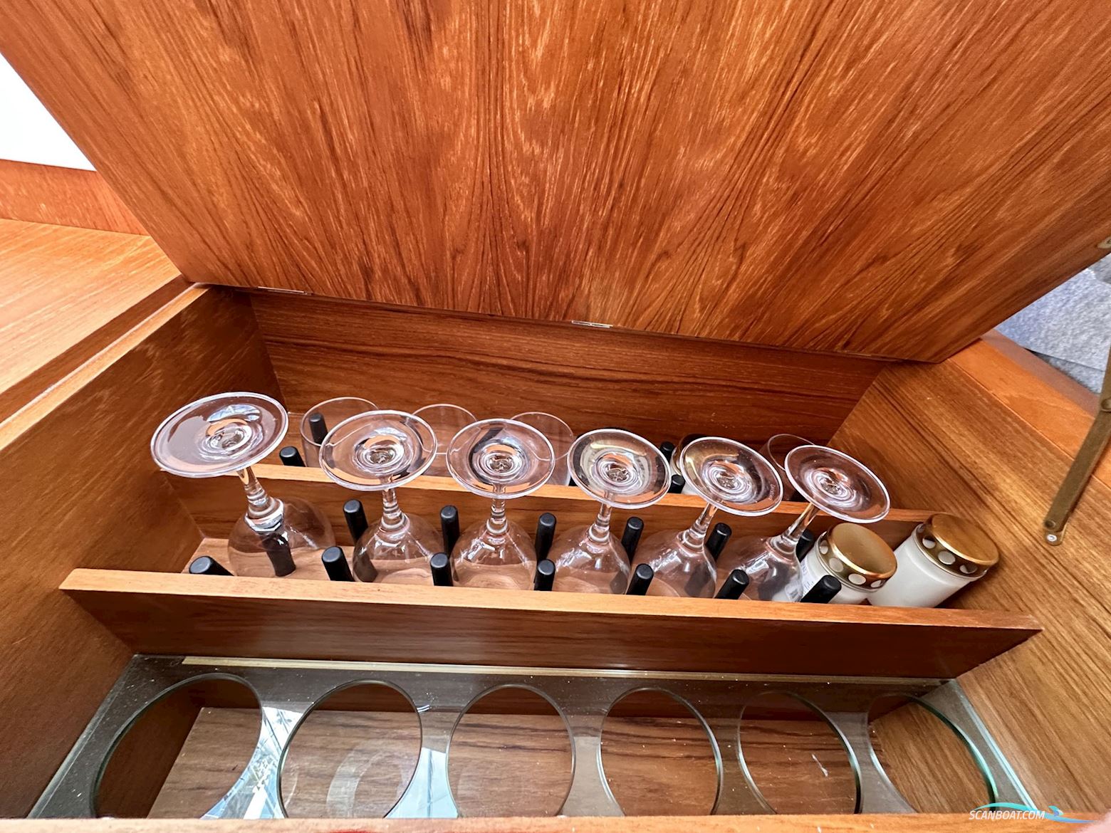 Wauquiez Pilot Saloon 48