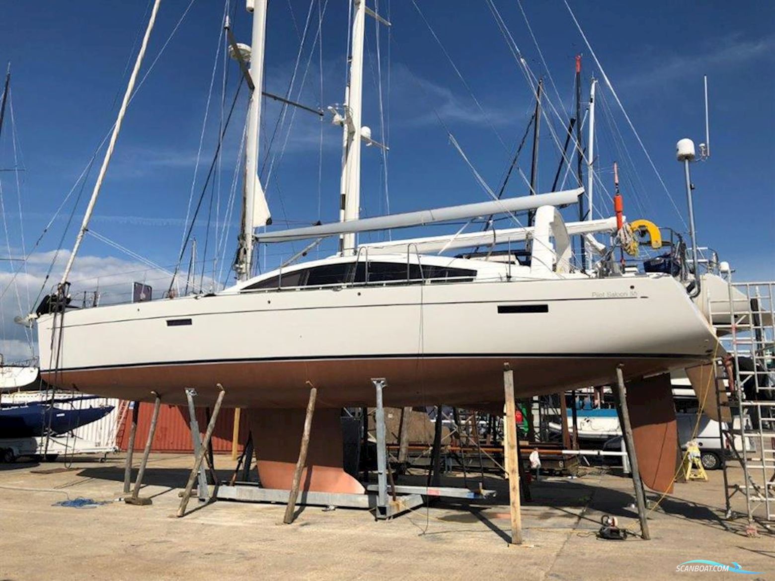 Wauquiez Pilot Saloon 55