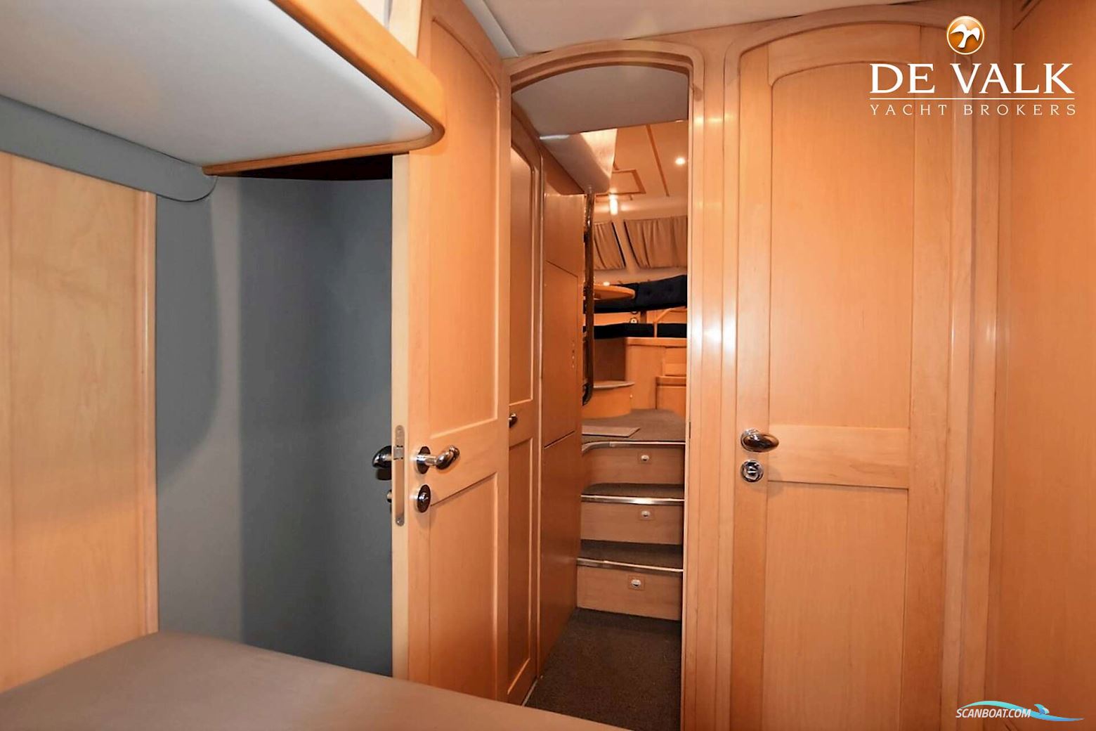 Wauquiez Pilot Saloon 60