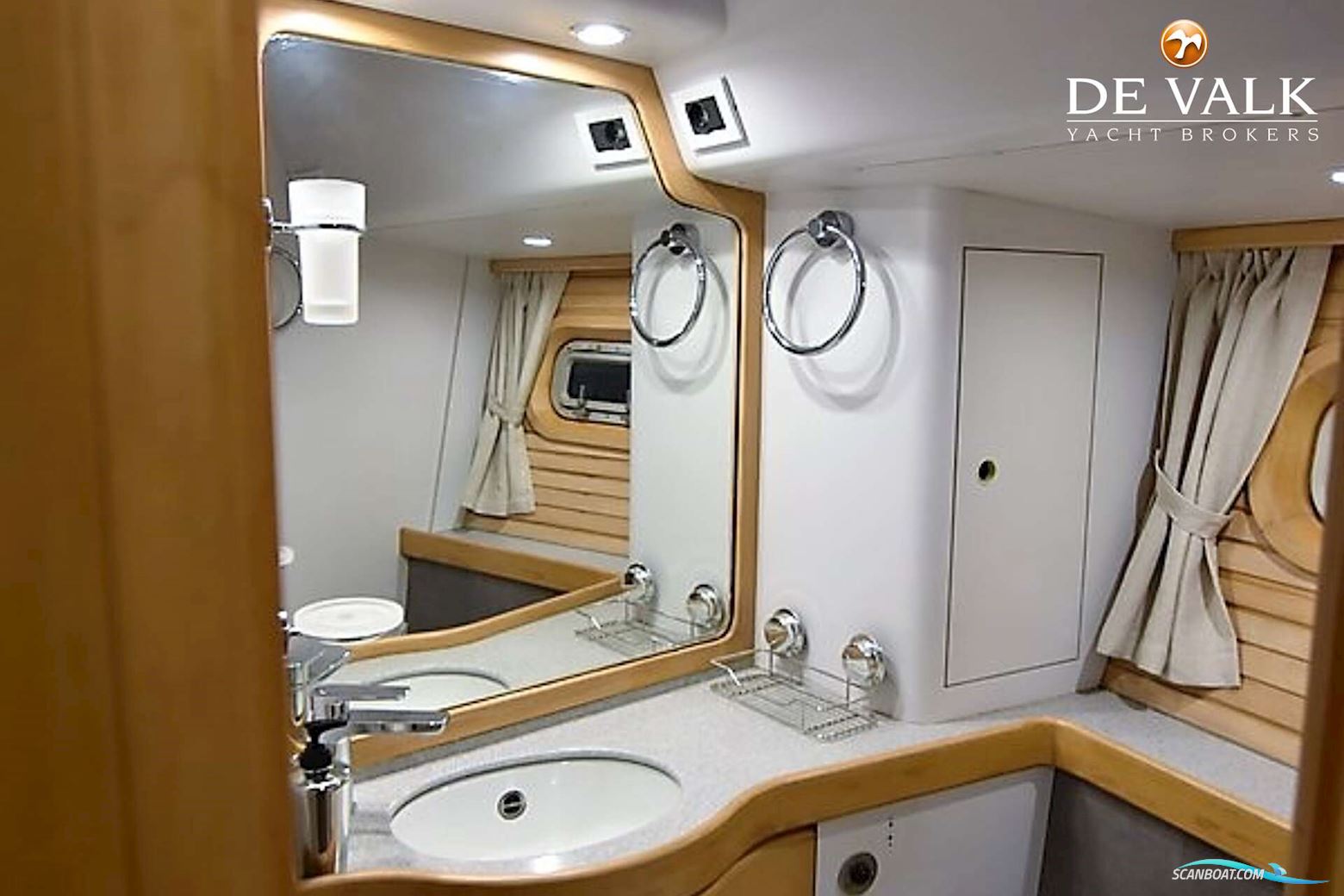 Wauquiez Pilot Saloon 60