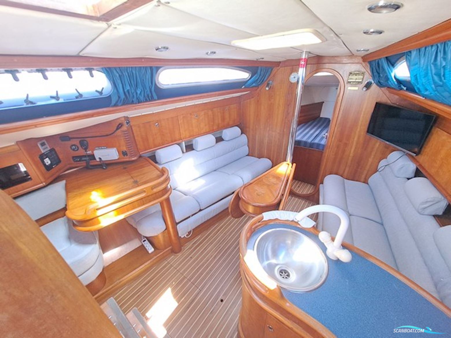 Westerly Regata 310