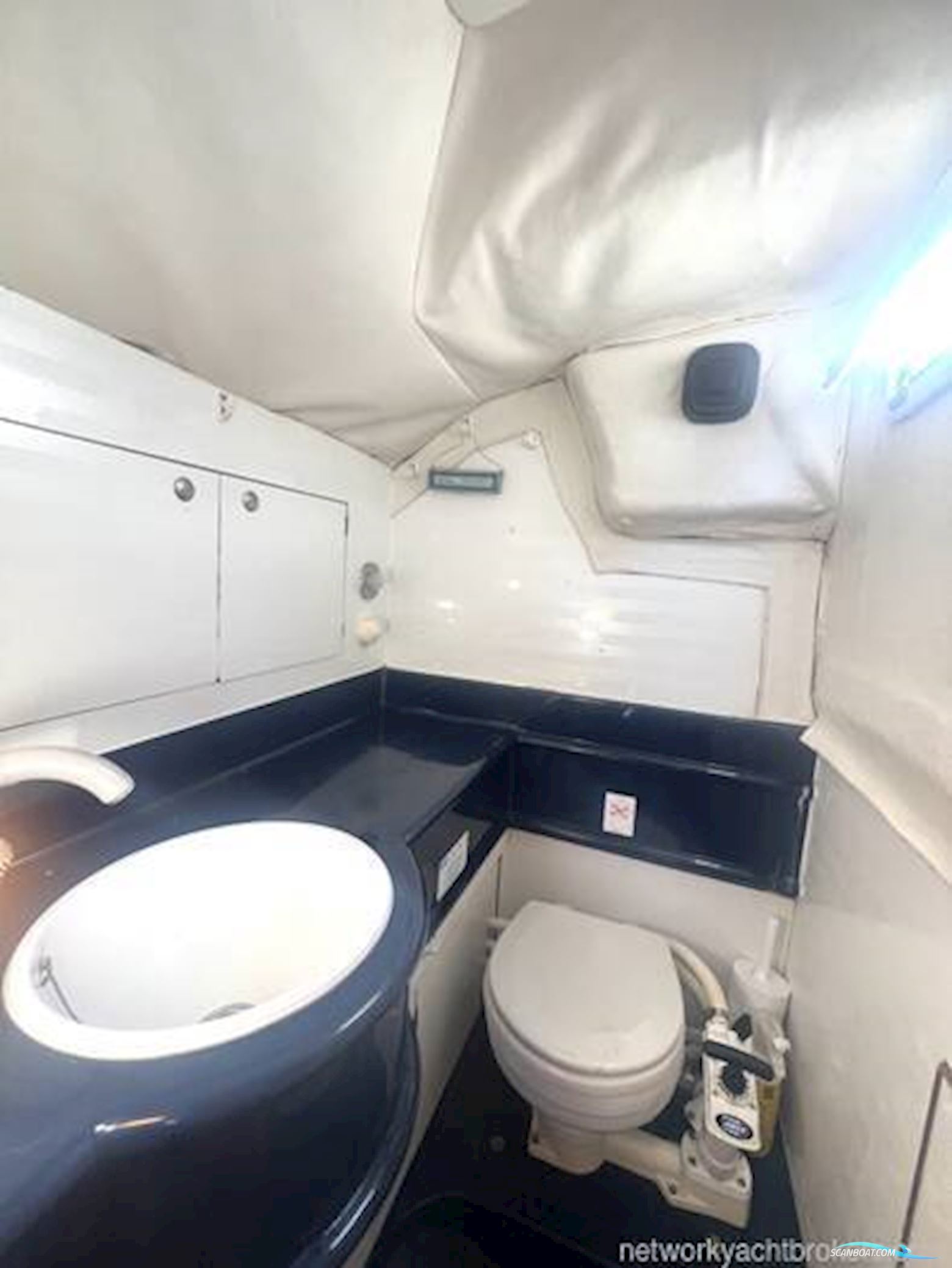 Westerly Regatta 330