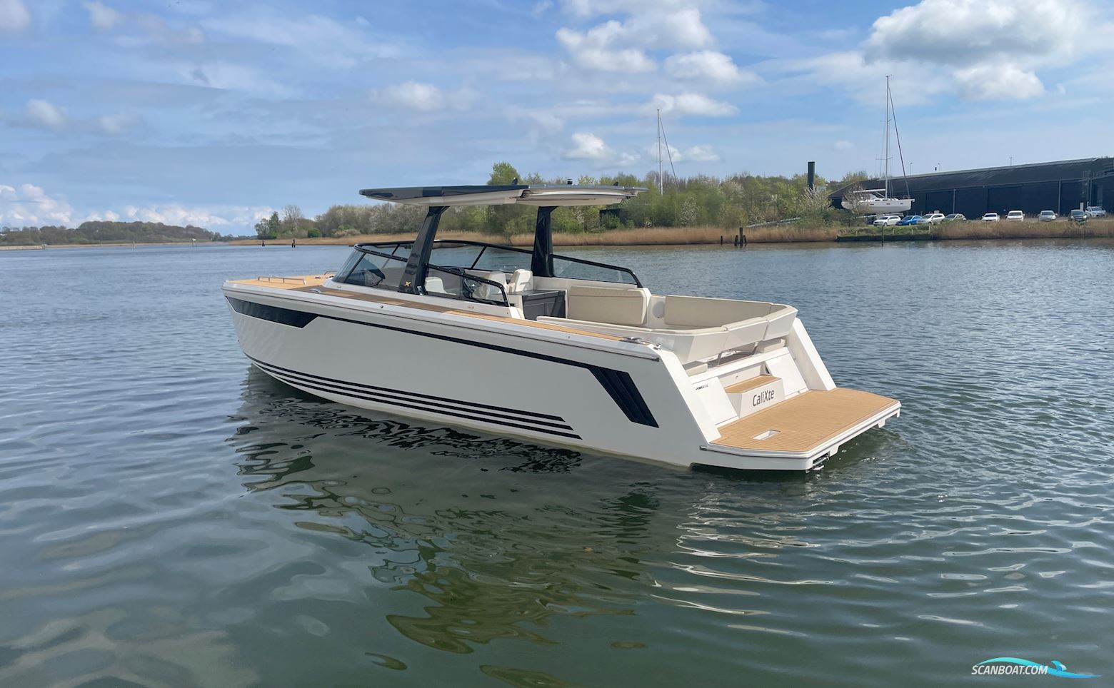 X-Power 33C - X-Yachts