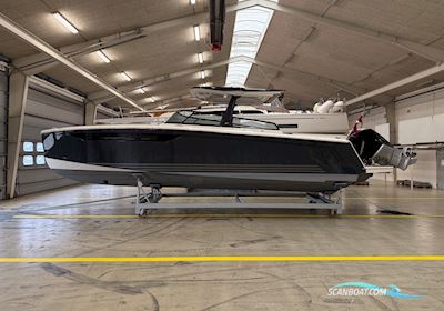 X-Power 33C - X-Yachts Zeilboten 2022, met Mercury V8 Verado motor, Denemarken