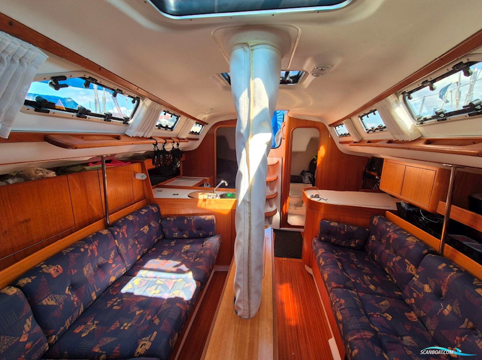 X-Yachts 362