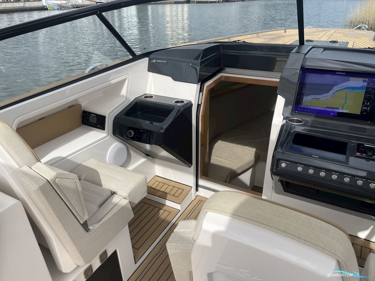 X-Yachts X-Power 33C