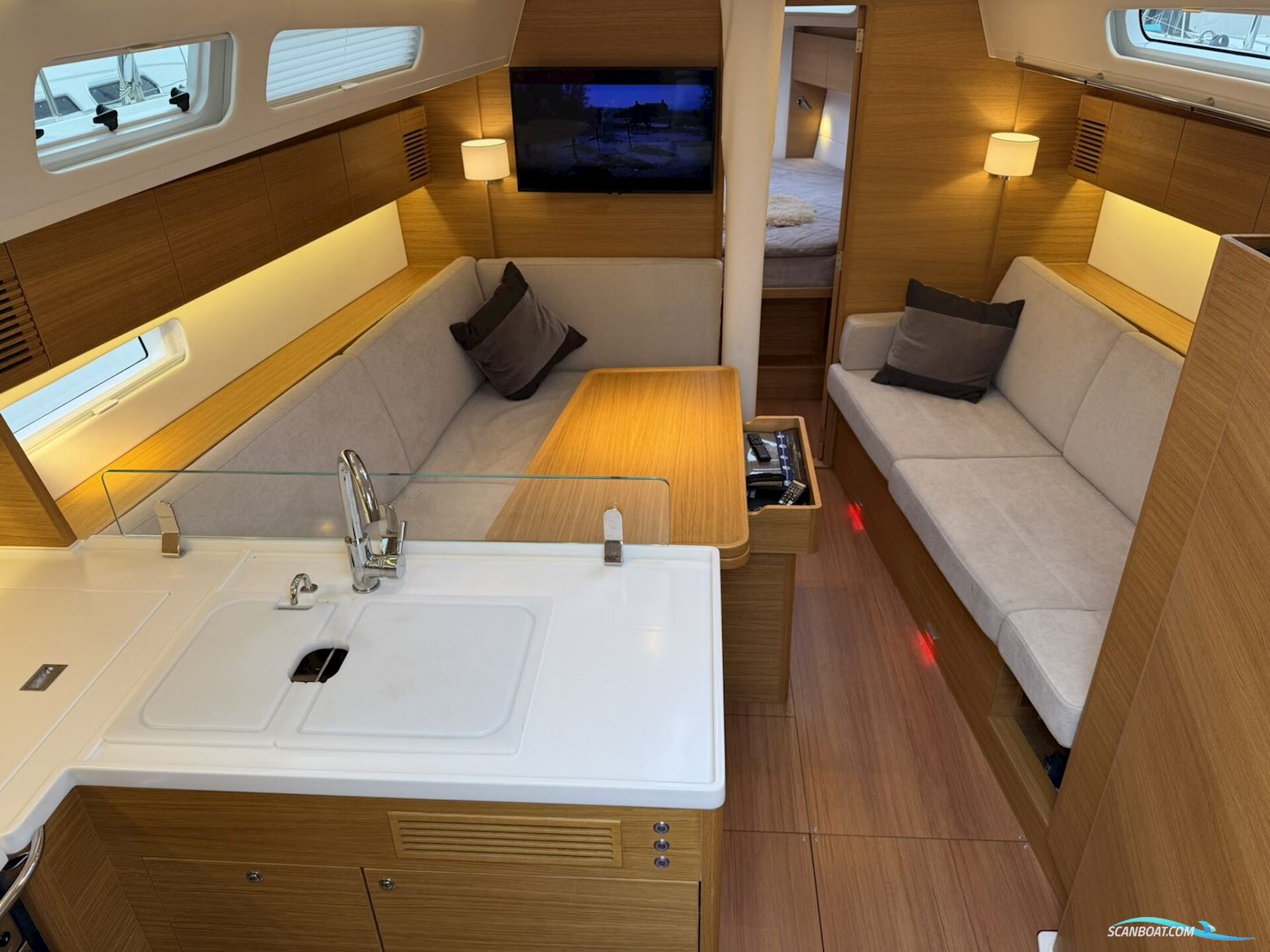 X4⁰ - X-Yachts