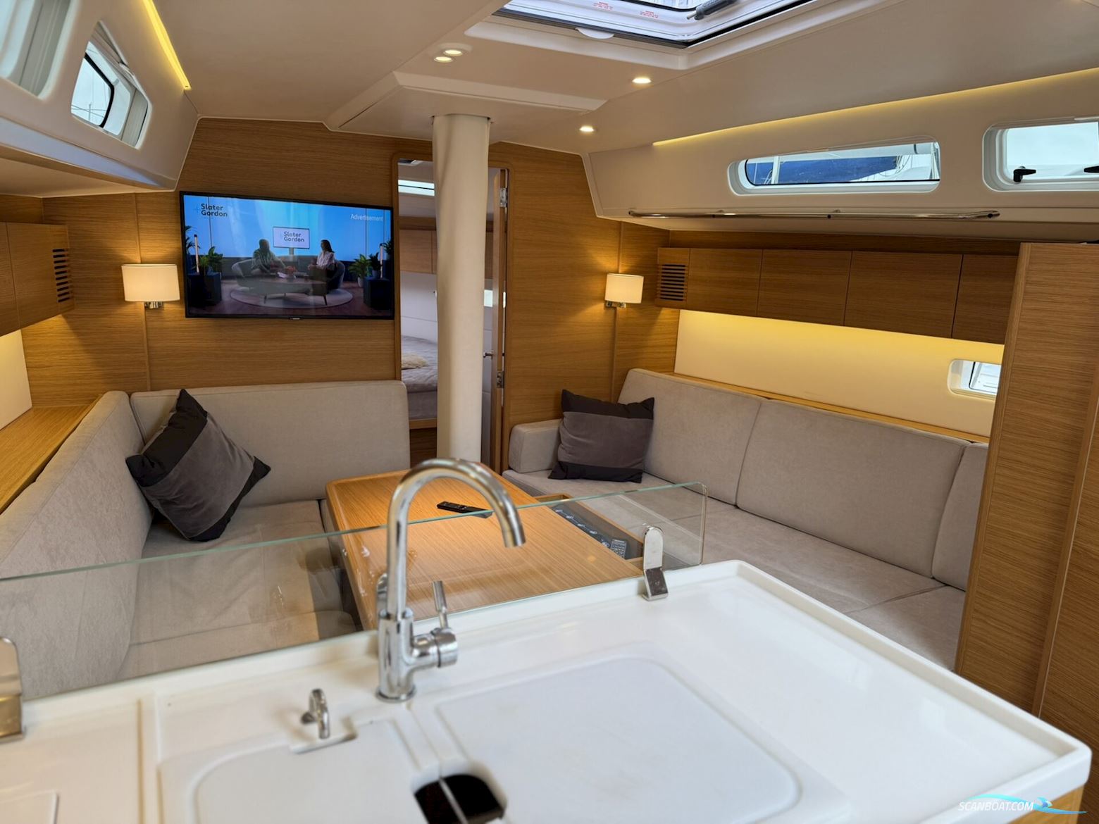 X4⁰ - X-Yachts
