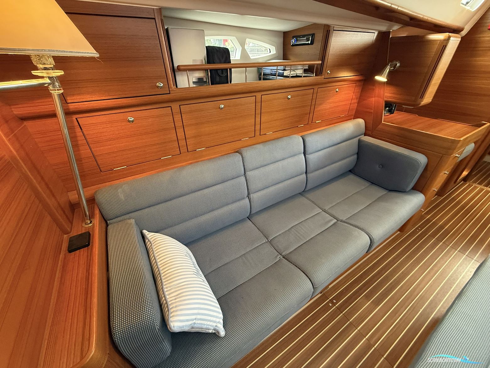 XC 42