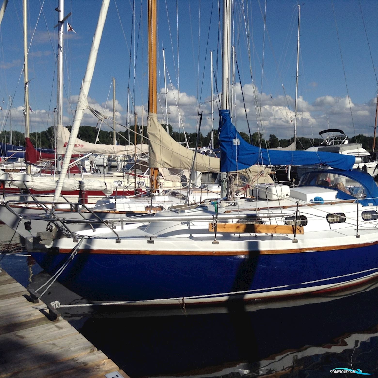 Yacht-Service Jenneskens Najade 900 de Luxe Zeilboten 1973, met Volvo Penta D1-30F motor, Duitsland