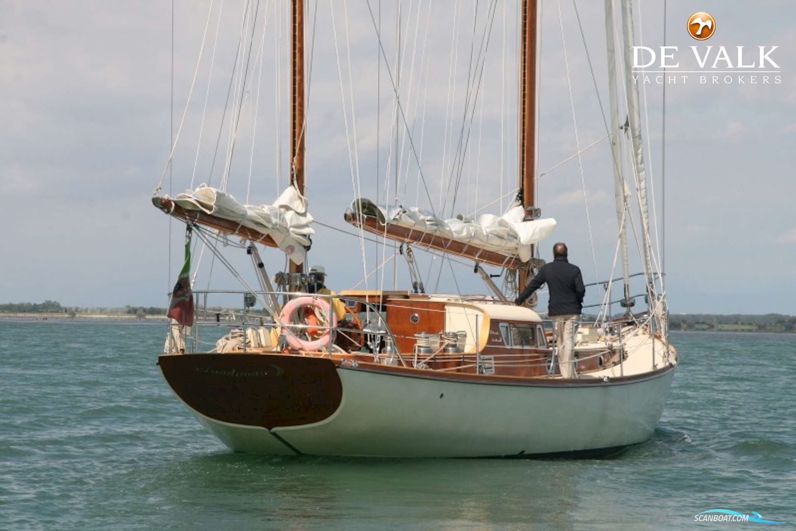 Yawl 54