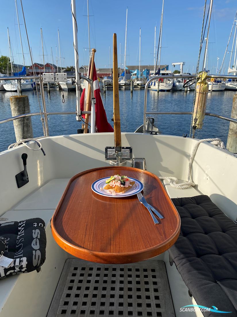 Zuleika 32
